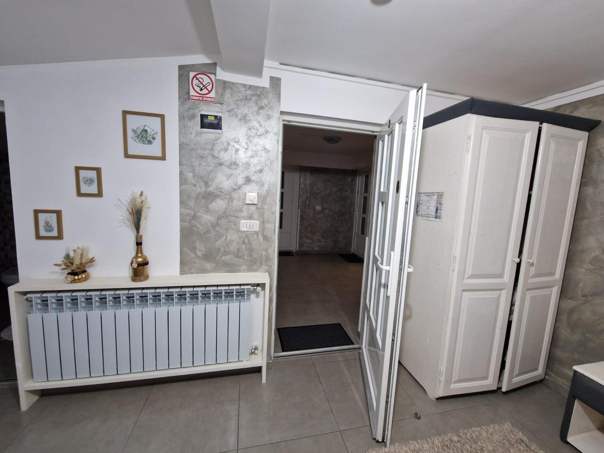 Cazare Moldi - Regim Hotelier Campulung Moldovenesc Exterior photo
